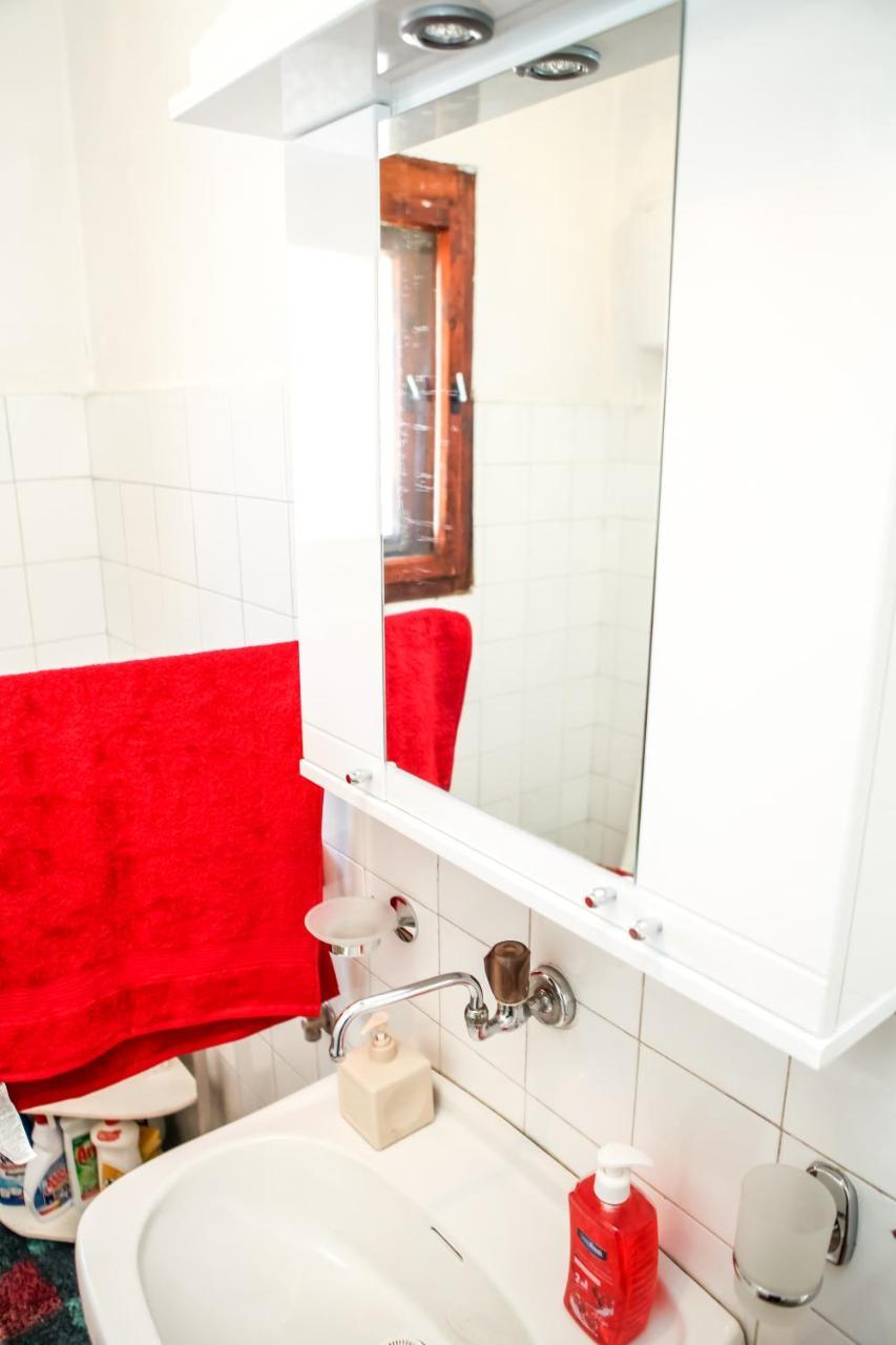 Apartment Dejan เซทินเจ ภายนอก รูปภาพ